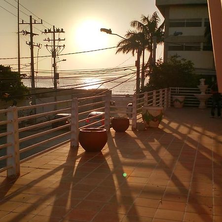 Hotel Bahia Plaza Santa Marta  Buitenkant foto