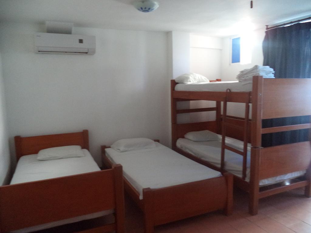 Hotel Bahia Plaza Santa Marta  Kamer foto
