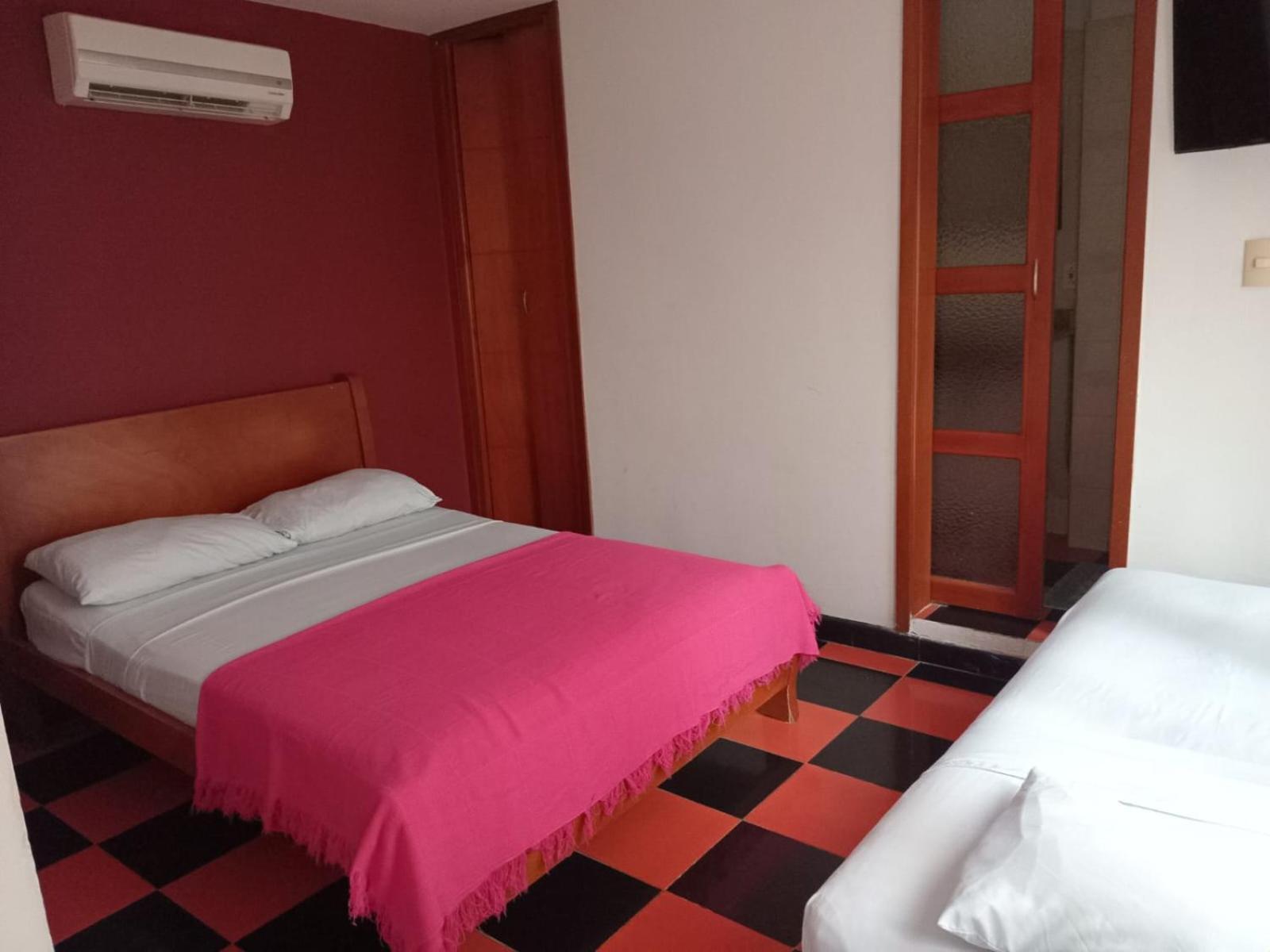 Hotel Bahia Plaza Santa Marta  Buitenkant foto