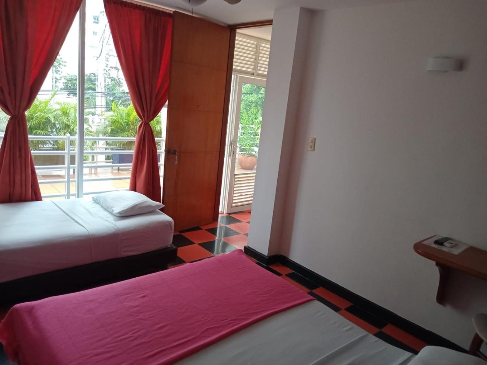 Hotel Bahia Plaza Santa Marta  Buitenkant foto
