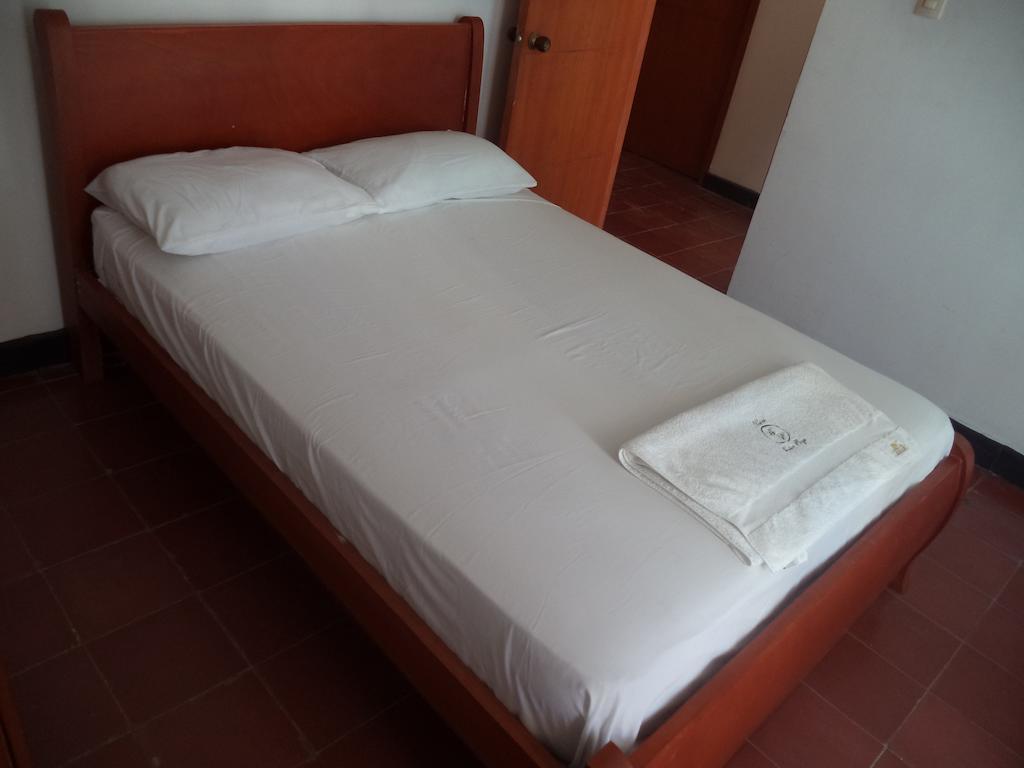 Hotel Bahia Plaza Santa Marta  Buitenkant foto